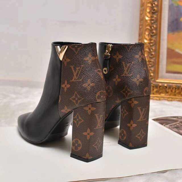 LV Boots